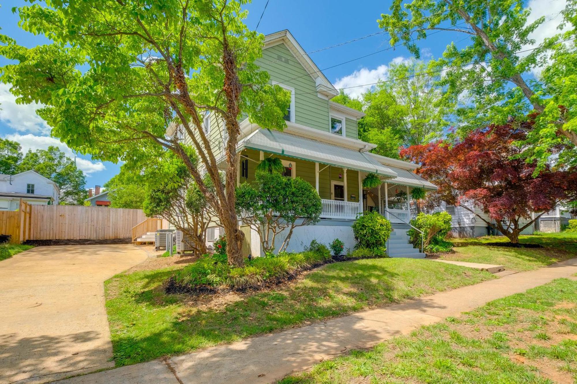 Large Lynchburg Family Home With Hot Tub 4 Mi To Lu Exteriér fotografie